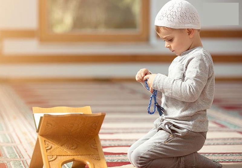 نماز نوجوانان؛ چگونه نوجوانان را به خواندن نماز علاقه‌مند کنیم؟ راهکارهای دینی و تربیتی