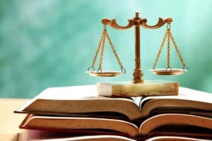 فحاشی در استوری یا استاتوس؛ پیامدهای حقوقی و اجتماعی